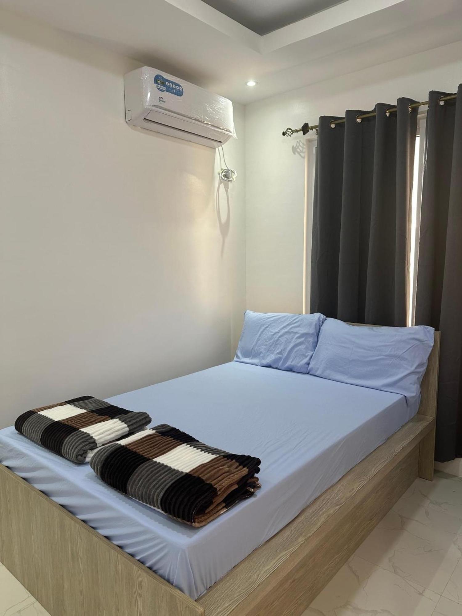 Casa Amores: Camaya Coast Mariveles Bagian luar foto